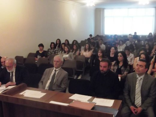 Ավարտական աշխատանքների պաշտպանություն  Կիրառական արվեստի ֆակուլտետում