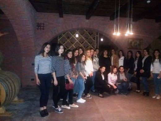 Մեր ուսանողների ճանաչողական այցը  ՀՀ կենտրոնական բանկ և Պռոշյանի կոնյակի գործարան   