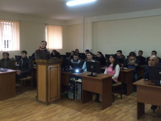 «ԷՀՄ և ծրագրավորում» դասընթացի շրջանակներում ներկայացվեց զեկուցում