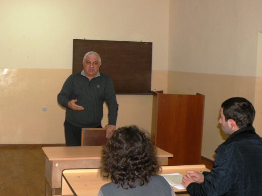Կայացավ «Հասարակական կարծիքի դերը դասախոսական կոլեկտիվի բարոյահոգեբանական մթնոլորտի ձևավորման մեջ» թեմայով դաս-քննարկումը