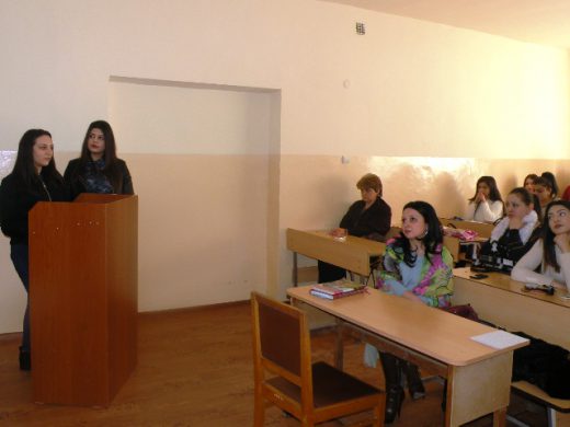 «ԱԼԳ» մասնագիտության 2-րդ կուրսի ուսանողները ներկայացրին  «Լոնդոնի տեսարժան վայրերը» թեմայով զեկուցումներ