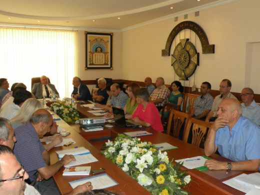 Մասնաճյուղում կայացավ 2016-17 ուստարվա շրջանավարտների դիպլոմների հանձնման հանդիսավոր արարողությունը