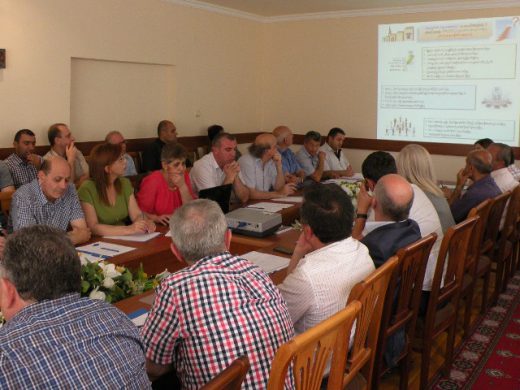Կայացավ ԵՊՀ ԻՄ-ի գիտխորհրդի` 2016-17 ուստարվա վերջին ընդլայնված նիստը
