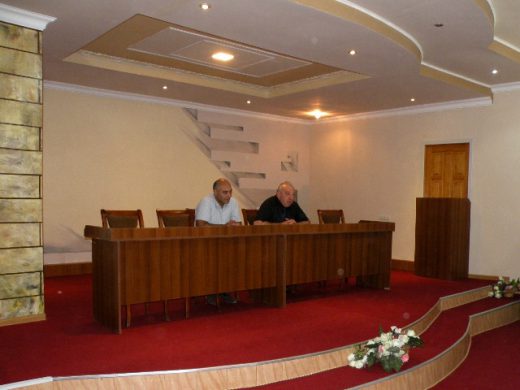 Կայացան Կիրառական արվեստի, Հումանիտար և Բնական գիտությունների ֆակուլտետների ուսանողների հետ հանդիպումները