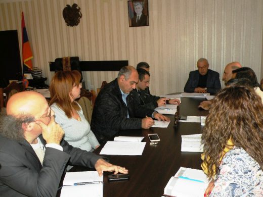 Տնօրենը խորհրդակցություն անցկացրեց  մասնաճյուղի վարչական աշխատակիցների հետ