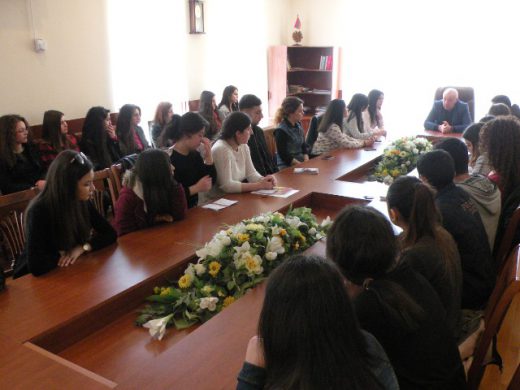 Ուսանողների խնդիրները մասնաճյուղի ղեկավարության ուշադրության կենտրոնում